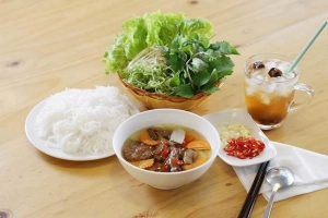 Quán Ăn Ninh - Bún Chả Hà Nội