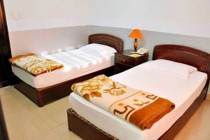Nữ Hoàng Hotel