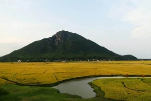 Núi Chóp Chài