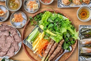 Quán Ăn Quán Huế Ngon O Liễu 1964