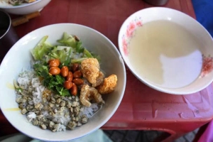 Quán Ăn O Mau - Cơm Hến