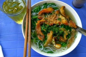 Quán Ăn Oanh Định - Bánh Đa Cá Rô - Nguyễn Văn Lộc