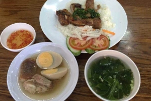 Quán Ăn Oanh Thám - Cơm Bình Dân & Đặc Sản Đồi Núi