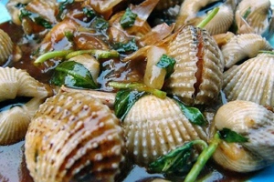 Quán Ăn Ốc Yến - Chợ Vườn Chuối