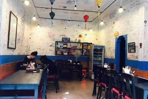 On Thu Wheels Cafe