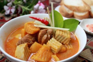 Quán Ăn Ông Bà Năm - Cà Ri Vịt