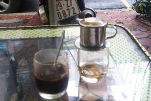 Ong Cafe - Hồ  Xuân Hương