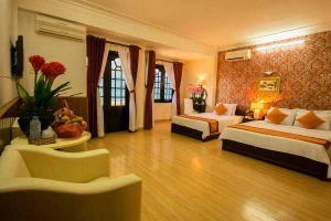 Palm Beach Hotel