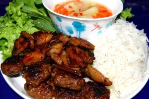 Quán Ăn Bún Chả Sinh Từ - Nguyễn Phong Sắc
