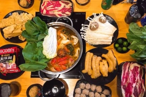 Quán Ăn Phan - Lẩu Các Món - Triều Khúc