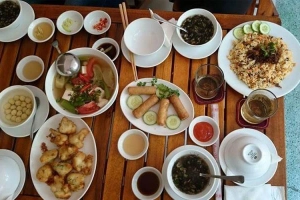 Quán Ăn Pháp Uyển 1 - Ẩm Thực Chay