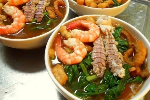 Phi Nhung - Bún Hải Sản