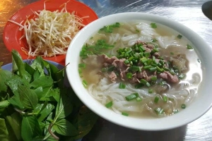 Quán Ăn Phở 2 Vợ Chồng