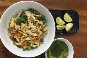 Quán Ăn Phở 36 Phố Hàng - Phở Gà & Bún Thang