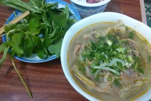 Quán Ăn Phở Bà Lệ