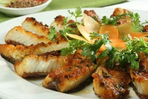 Quán Ăn Phố Biển - Nguyễn Cửu Đàm