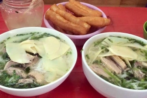 Quán Ăn Phở Bò, Bún & Miến Ngan - Tăng Thiết Giáp