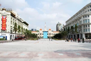 Phố Đi Bộ Nguyễn Huệ