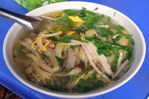 Quán Ăn Phở Gà Ta & Bún Thang - Lò Đúc