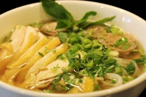 Quán Ăn Phở Gà Ta - Mai Hắc Đế