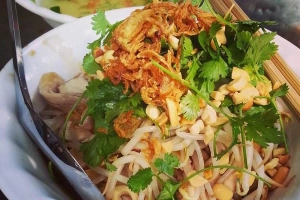Quán Ăn Phở Gà Ta - Nguyễn Công Trứ