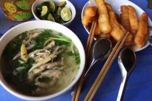 Quán Ăn Phở Gà Ta - Xóm Chùa Nhĩ