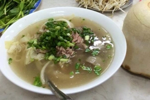 Quán Ăn Phở Hoà - Nguyễn Thái Sơn