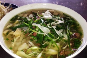 Phở Hoàng Hùng