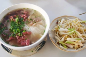 Quán Ăn Phở Hồng