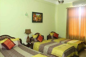 Phố Huế 2 Hotel
