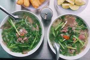 Quán Ăn Phở Huyền - Gia Truyền Hà Nội