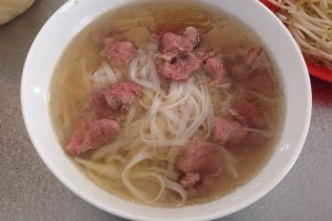 Quán Ăn Phở Lý Quốc Sư Hà Nội - Nguyễn Thái Bình