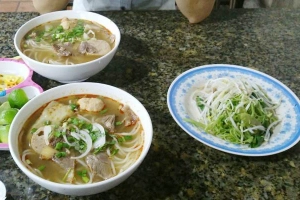 Quán Ăn Phở, Mì & Bún Bò Huế