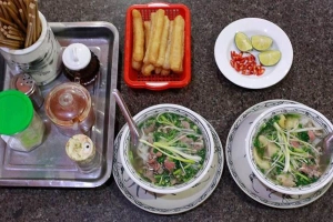 Quán Ăn Phở Ngọc Vượng - Phạm Văn Đồng