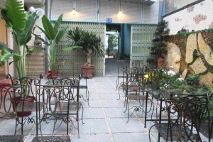 Phố Nhỏ - Cafe Sân Vườn