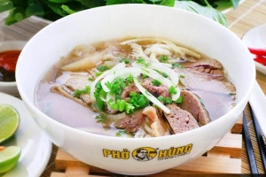 Quán Ăn Phở Ông Hùng - 25 Đường Số 7