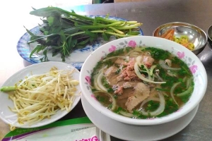 Nhà Hàng Phở Quê Hương