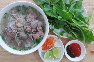 Quán Ăn Phở Tuyền - Trần Phú