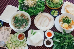 Nhà Hàng Phở Việt 150's - Bánh Tráng Thịt Heo & Mì Quảng