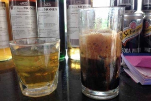 Phố Xưa Coffee