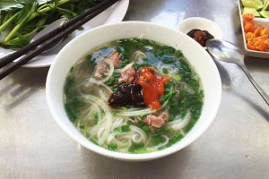 Quán Ăn Phở Yến - Cách Mạng Tháng 8