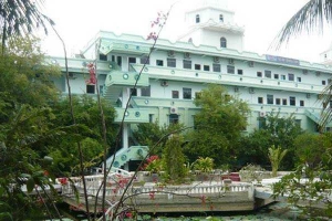 Phong Lan Hotel - Yên Ninh