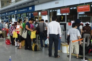 Phòng Vé Máy Bay - Đường D2