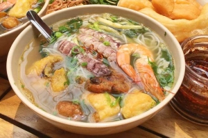 Quán Ăn Phú Đô Quán - Bún Hải Sản