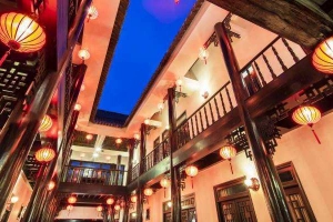 Phu House Hostel