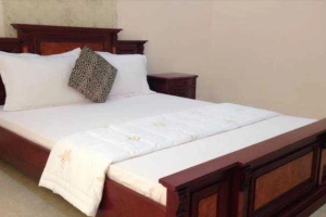 Phú Phong Hotel - Trần Hưng Đạo