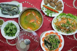 Nhà Hàng Phúc Anh - Hải Sản & Các Món Nhậu