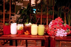 Phủi Cafe - Giáp Nhất