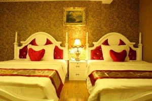 Phụng Hoàng Hotel - Nguyễn Công Trứ