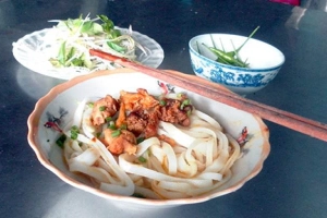 Quán Ăn Phương Anh - Mì Quảng & Bánh Mì